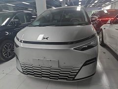 XPeng X9 Pure Electric 702 AWD High Performance Max - фото 3