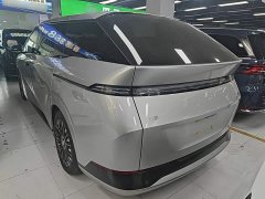 XPeng X9 Pure Electric 702 AWD High Performance Max - фото 5