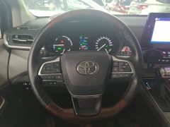 Toyota Sienna 2.5L Hybrid Comfort Edition - ფოტო 11