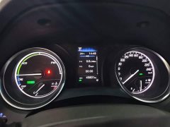 Toyota Camry Hybrid 2.5L HGVP Leading Edition - ფოტო 12
