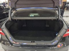 Toyota Camry Hybrid 2.5L HGVP Leading Edition - ფოტო 19
