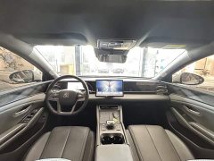 BYD Qin L DM-i Smart Drive Edition 120KM Superior - ფოტო 10