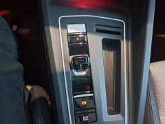 Volkswagen Golf 2025 300TSI R-Line - ფოტო 14
