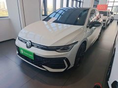 Volkswagen Golf 2025 300TSI R-Line - ფოტო 2