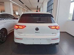 Volkswagen Golf 2025 300TSI R-Line - ფოტო 6