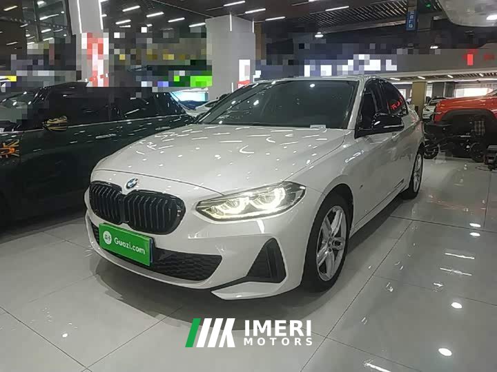BMW 1 Series Facelift 120i M Sport Night Edition - ავტომობილი ჩინეთიდან