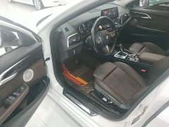 BMW 1 Series Facelift 120i M Sport Night Edition - ფოტო 16