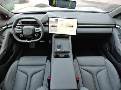 XPeng P7 750 AWD High Performance Ultra - ფოტო 10
