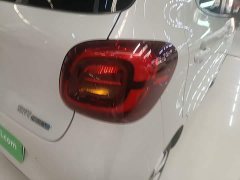 Wuling Hongguang MINIEV Fourth Generation Four-Door Advanced Edition - ფოტო 8