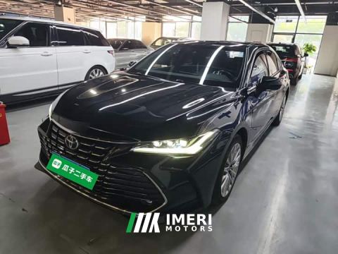 2022 Toyota Avalon Hybrid 2.5L XLE Premium