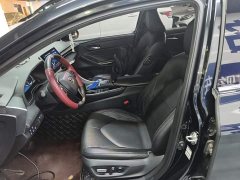 Toyota Avalon Hybrid 2.5L XLE Premium - ფოტო 15