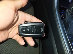 Toyota Avalon Hybrid 2.5L XLE Premium - ფოტო 9