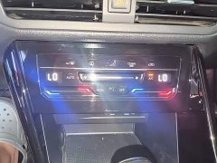 Volkswagen Taos 2021 330TSI FWD 3rd Anniversary Limited Edition - ფოტო 9
