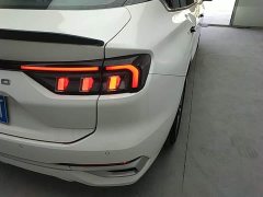 Ford Mondeo 2023 EcoBoost 245 Luxury - ფოტო 8