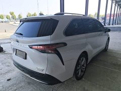 Toyota Sienna 2.5L Hybrid Platinum Edition - ფოტო 7