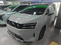 Wuling Starlight 730 New Energy Pure Electric 500km Luxury - ფოტო 1