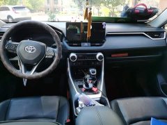 Toyota RAV4 2023 2.0L CVT FWD 20th Anniversary Platinum Edition - ფოტო 13