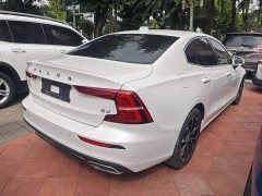 Volvo S60 2022 B4 Smart Luxury Edition - ფოტო 7