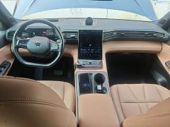 NIO ES8 2020 580KM Signature Edition Six-Seater - ფოტო 10