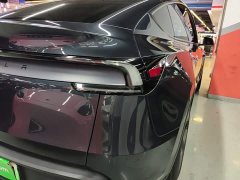 Tesla Model Y Rear-Wheel Drive - ფოტო 8