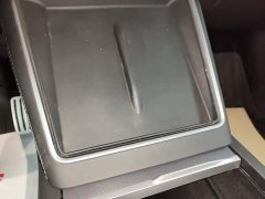 Tesla Model Y Rear-Wheel Drive - ფოტო 9
