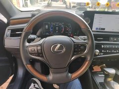 Lexus ES 2022 200 Luxury - ფოტო 11