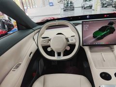 Xiaomi YU7 2025 Rear-Wheel Drive Long-Range Edition - ფოტო 11
