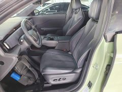 Voyah Lantu Zhiyin 2024 Ultra-Long Range Smart Comfort Edition - ფოტო 15