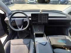 Tesla Model 3 2023 Rear-Wheel Drive - ფოტო 10