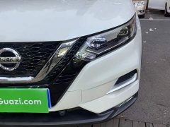 Nissan 2.0L CVTLuxury Edition - ფოტო 3