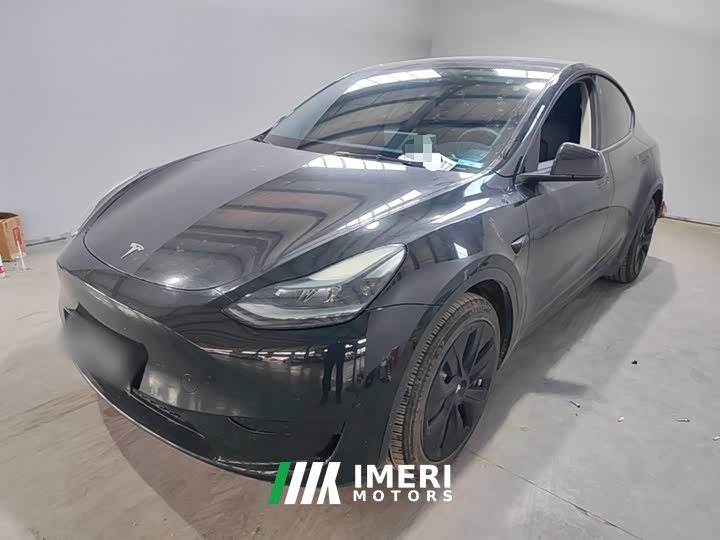 Tesla Model Y Facelift Rear-Wheel Drive