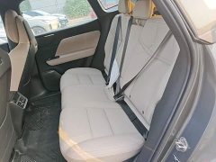 Volvo XC70 Plug-in Hybrid 2026 Two-Wheel Drive Long Range Core - ფოტო 17