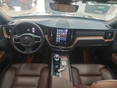 Volvo XC60 B5 AWD Smart Remote Luxury Edition - ფოტო 10