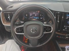 Volvo XC60 B5 AWD Smart Remote Luxury Edition - ფოტო 11