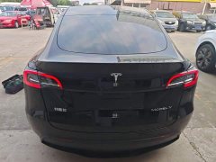 Tesla Model Y Standard Range RWD - ფოტო 6