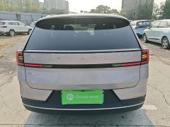 Volvo XC70 Plug-in Hybrid 2026 Two-Wheel Drive Long Range Core - ფოტო 6