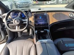 Mercedes-Benz EQE 2022 350 Luxury - ფოტო 10