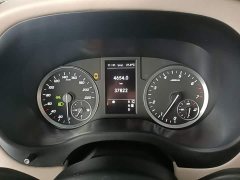 Mercedes-Benz Vito 2.0T Business Edition 7-Seater - ფოტო 12