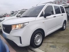 Wuling Hongguang PLUS 2020 1.5L Manual Standard 7-Seater - ფოტო 1