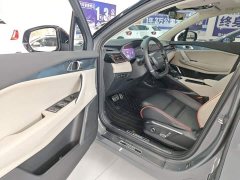 Lynk & Co Geely Lynk & Co 06 1.5T Shero Pink Special Edition - ფოტო 16