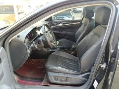 Volkswagen Passat 330TSI Starry Sky Luxury Edition - ფოტო 15
