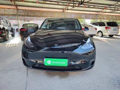 Tesla Model Y Performance All-Wheel Drive - ფოტო 3