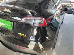 Tesla Model Y Performance All-Wheel Drive - ფოტო 8