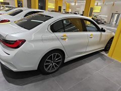 BMW 3 Series 320Li M Sport Package - ფოტო 9