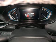 SAIC Maxus EUNIQ 5 2020 1.3T Plug-in Hybrid Elite - ფოტო 12