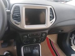 Jeep Compass 2020 220T Automatic Leading Edition - ფოტო 13