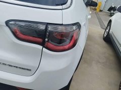 Jeep Compass 2020 220T Automatic Leading Edition - ფოტო 8