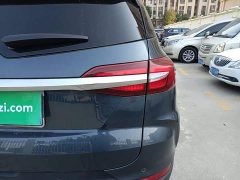 Buick Enclave 2020 28T Two-Wheel Drive Battle Flag Edition - ფოტო 8