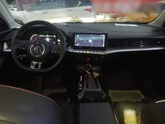 SAIC MG5 180DVVT CVT Premier - ფოტო 10