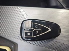 Changan Oushan Z6 Blue Whale 1.5T DCT Smart Premium Edition - ფოტო 9
